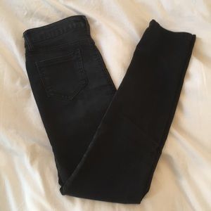 Black Skinny Jeans